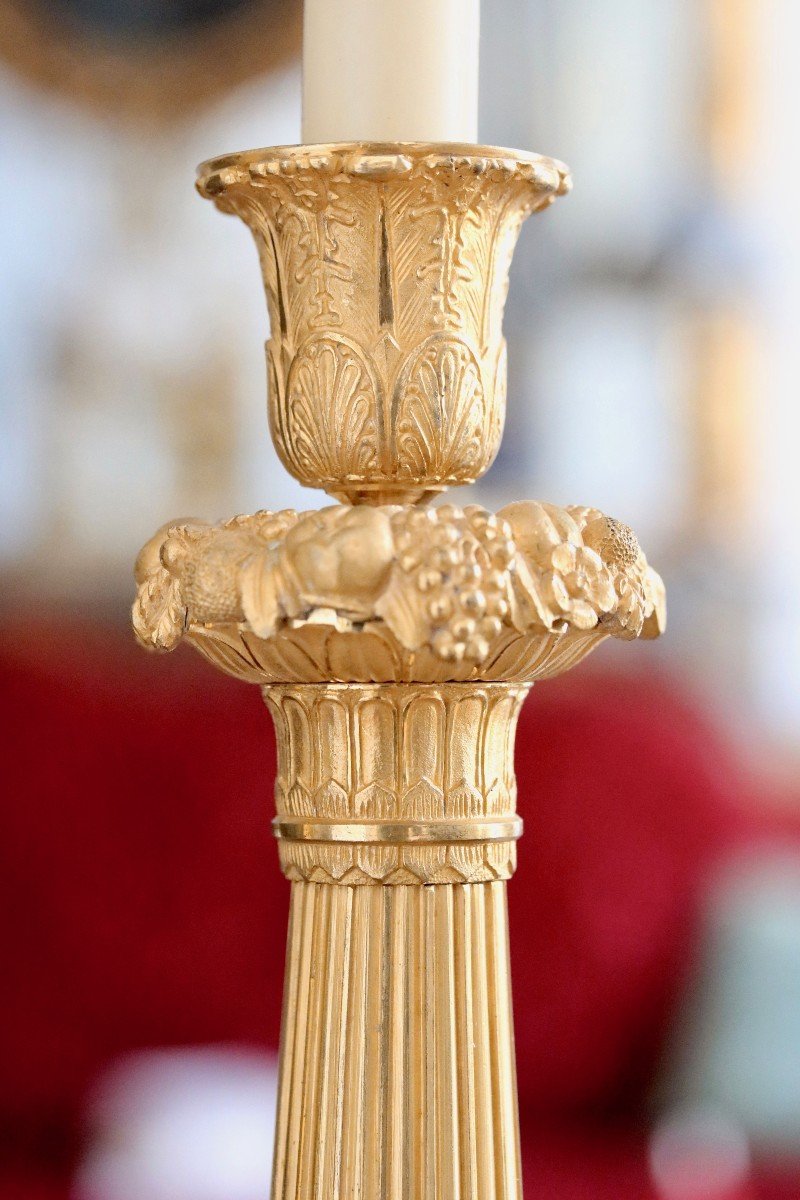 Paire De Bougeoirs En Bronze Doré Et Ciselé-photo-3