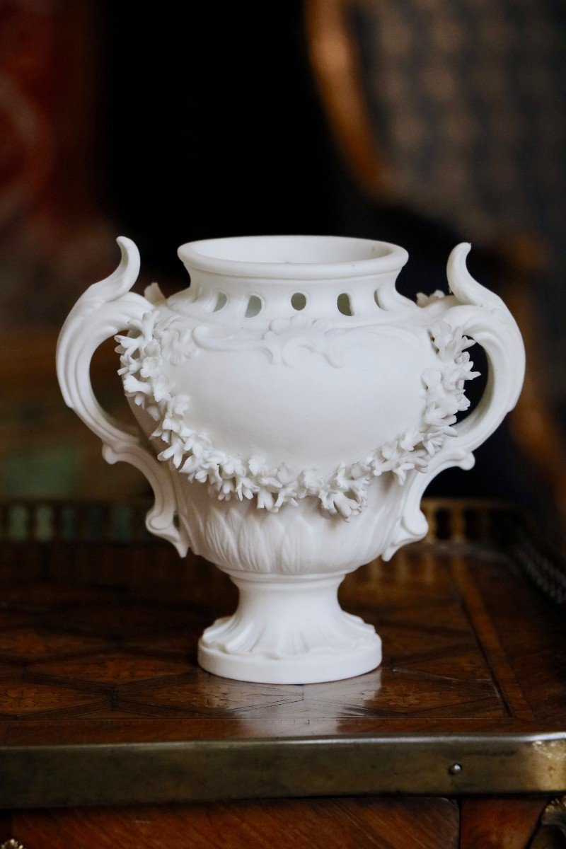 Paire De Vases Pots-pourris En Biscuit De Porcelaine-photo-2