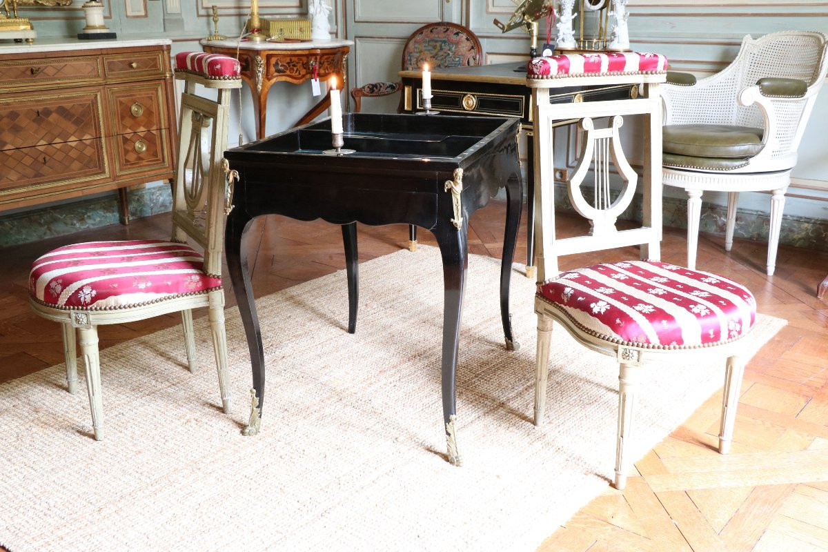 Pair Of Louis XV Period Voyeuses-photo-2