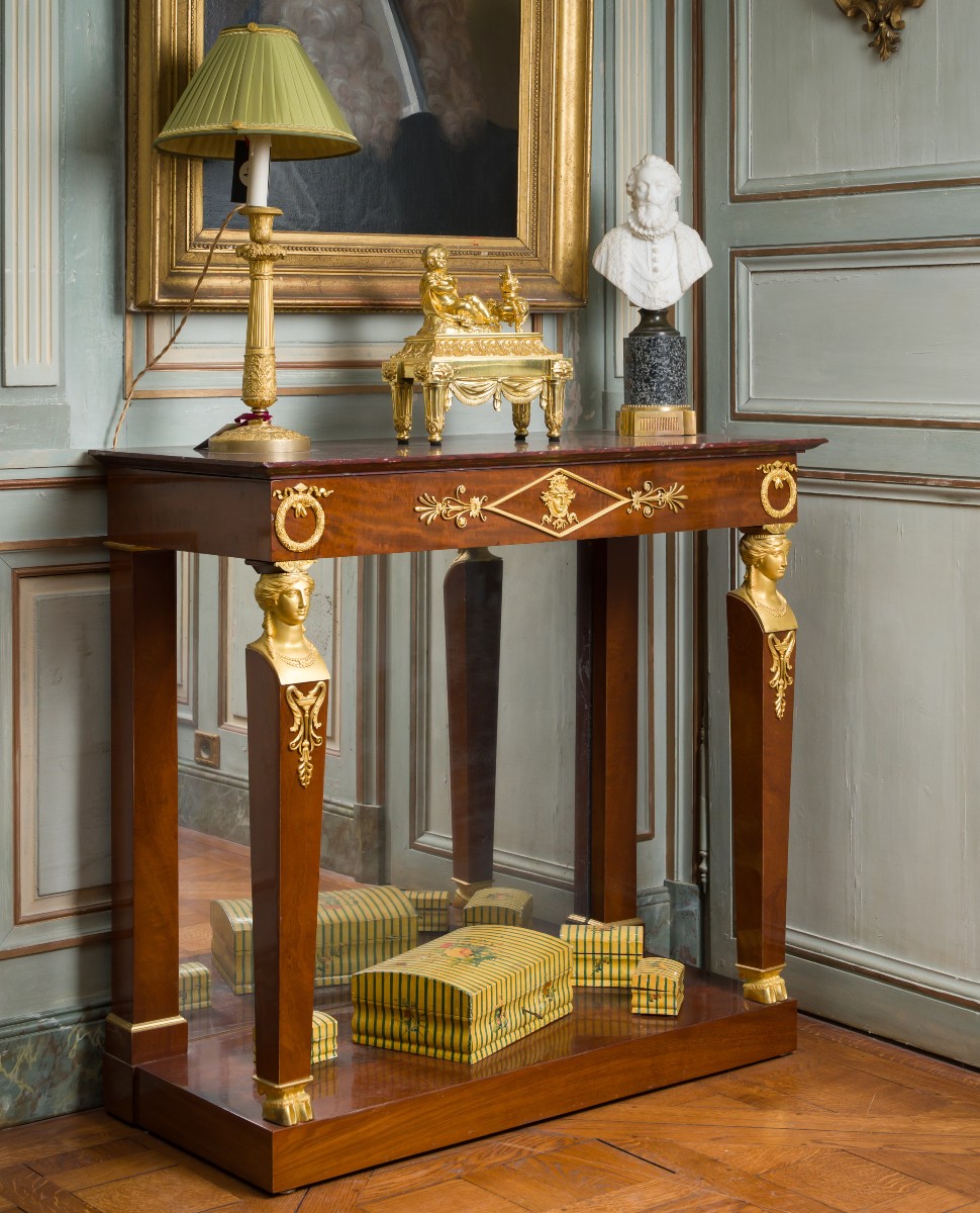 Paire De Tables Consoles En Acajou Estampillée Bernard Molitor
