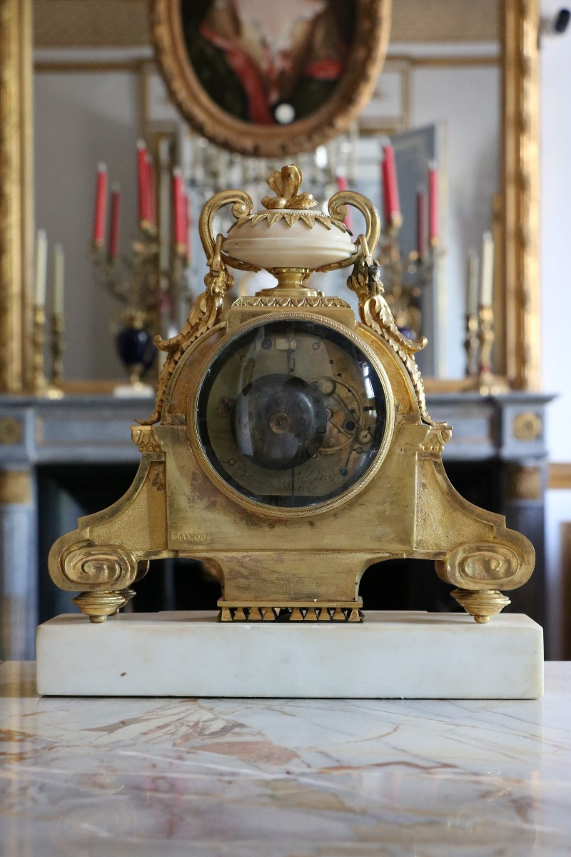 Louis XVI Gilt Bronze Clock-photo-7