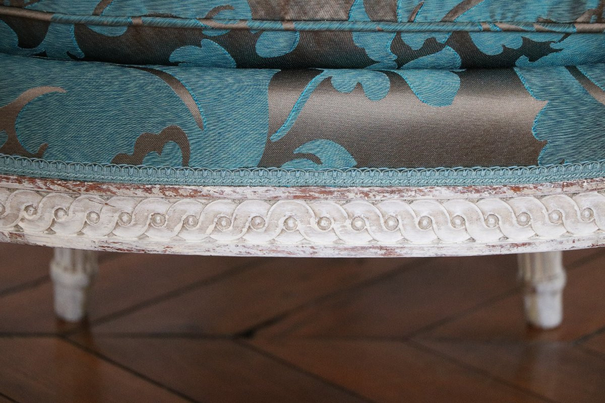 Pair Of Louis XVI Period Bergère Armchairs With Gendarme-hat Style Backs-photo-7