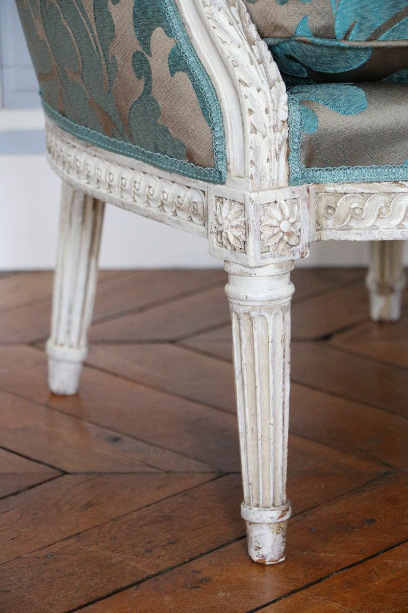 Paire de bergères à dossier en chapeau de gendarme d'Epoque Louis XVI-photo-7
