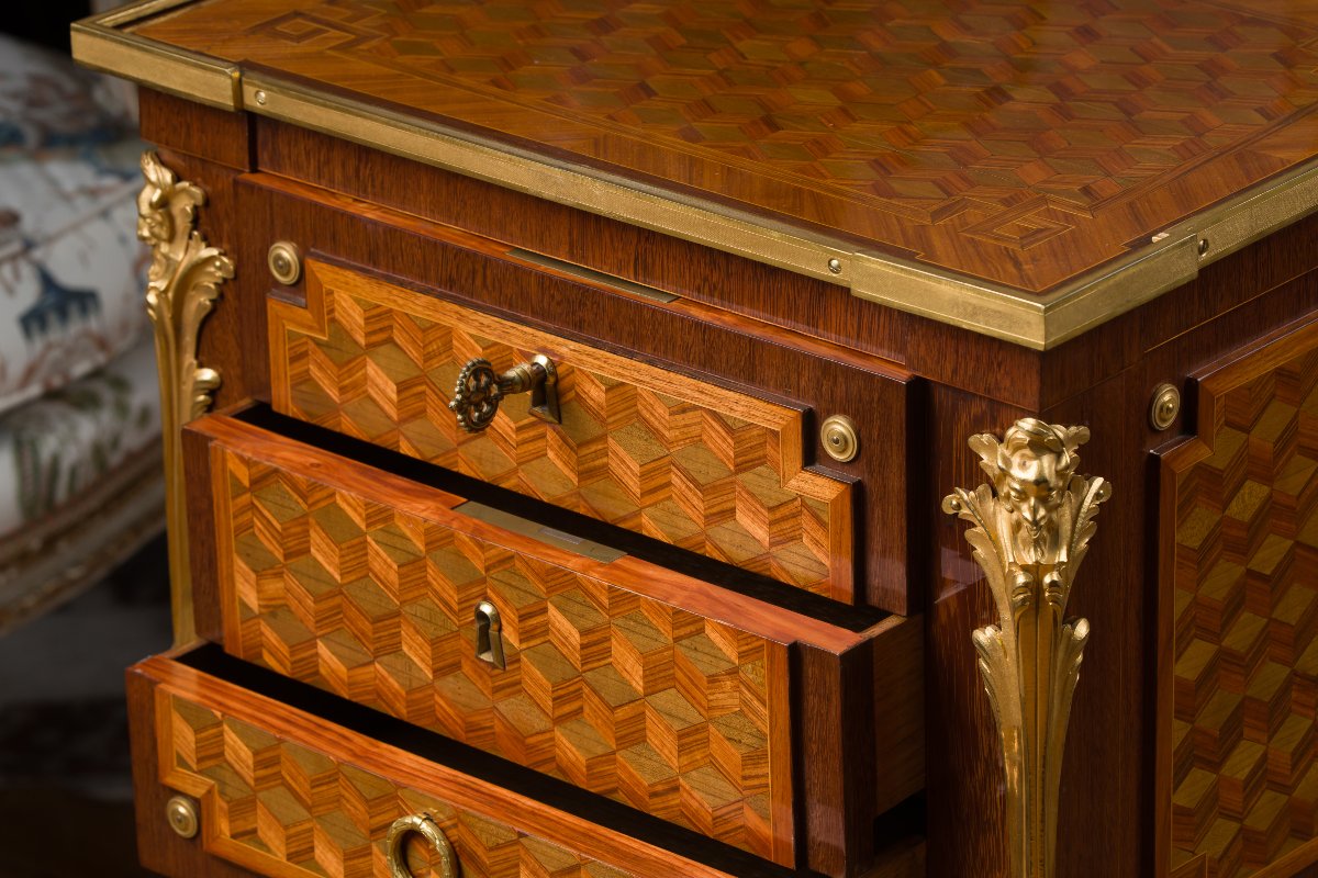 Table de salon d'époque Louis XVI, Philippe-Claude Montigny-photo-5