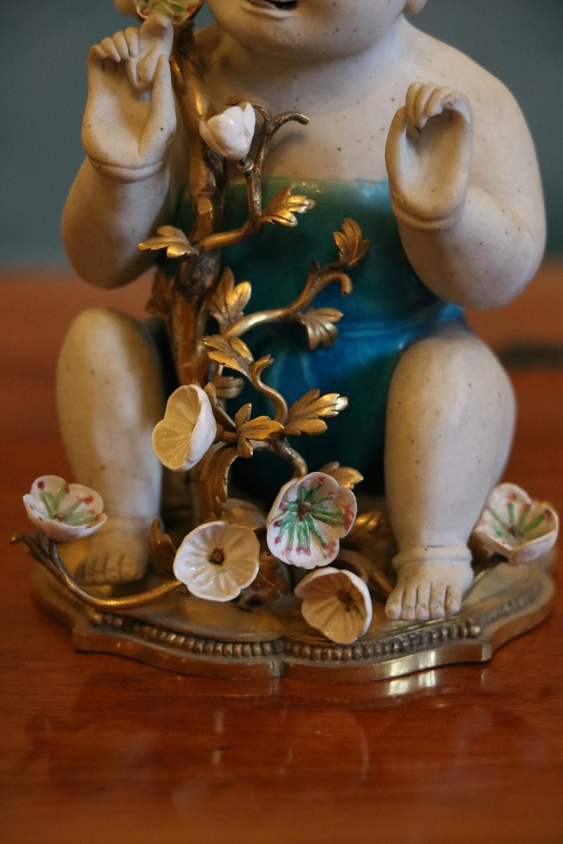 Pair Of Regency Style Candlesticks In Chinese Porcelain Mounted In Gilt Bronze-photo-5