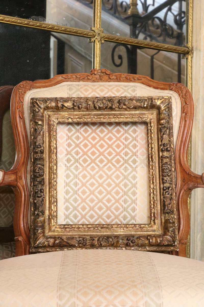 Cadre en bois doré et sculpté d’poque Louis XIV-photo-4