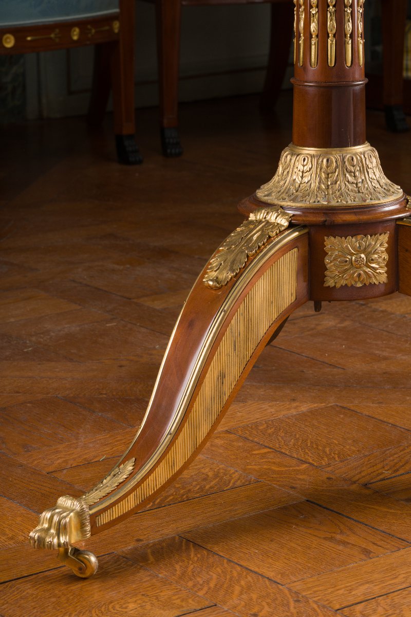 Guéridon en acajou estampillé Martin Carlin et JME-photo-1