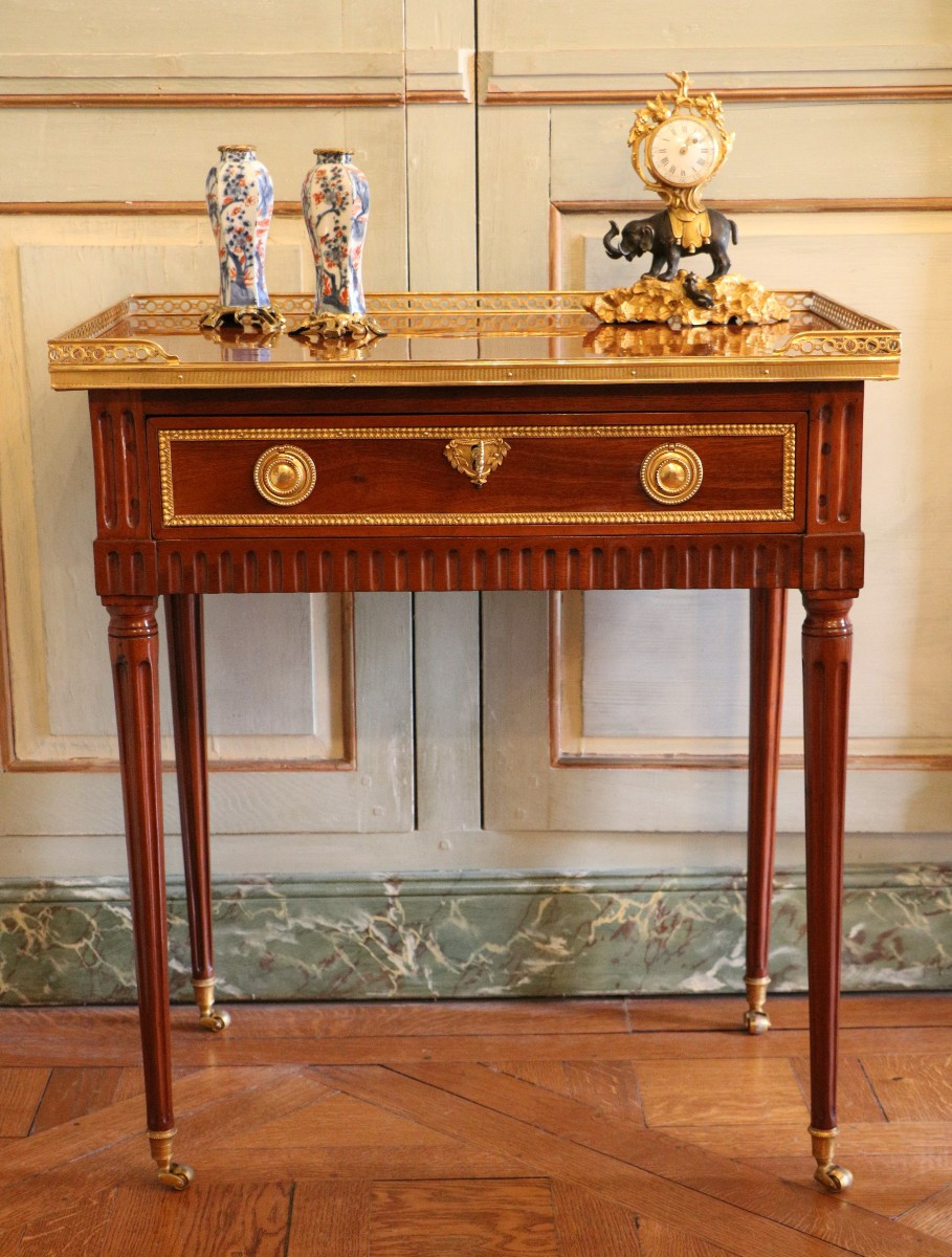Louis XVI Table Stamped Louis Moreau And Jme