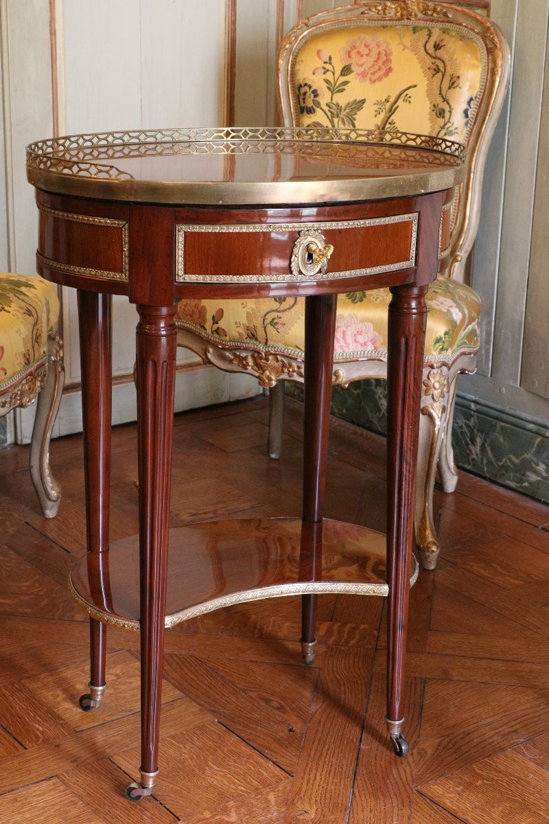 Louis XVI Mahogany Coffee Table-photo-3