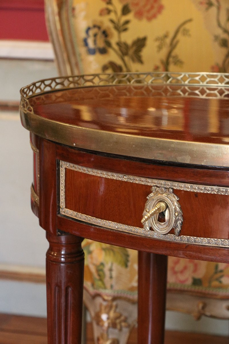 Louis XVI Mahogany Coffee Table-photo-1
