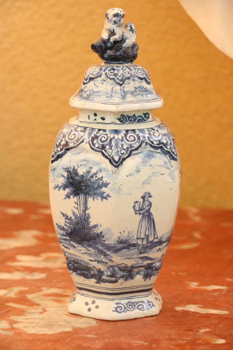 Suite de quatre vases en faïence de Delft-photo-4