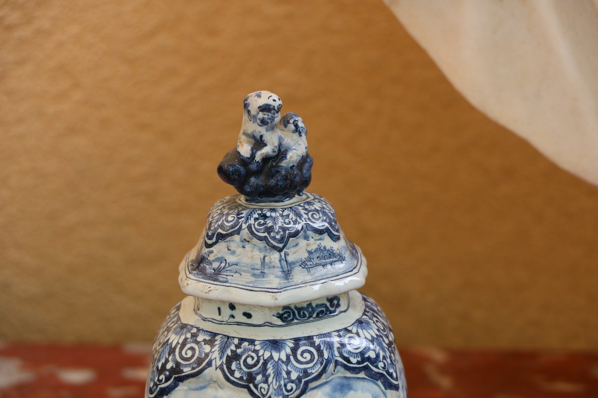 Suite de quatre vases en faïence de Delft-photo-1