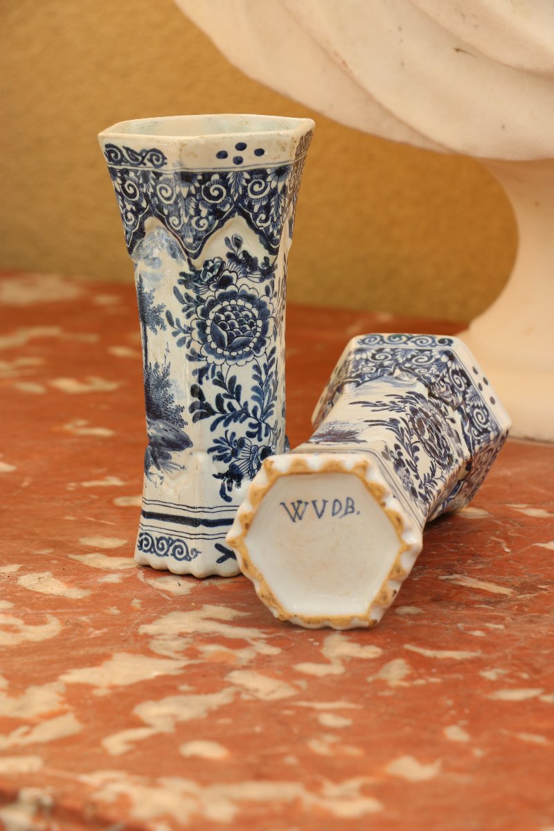Suite de quatre vases en faïence de Delft-photo-4