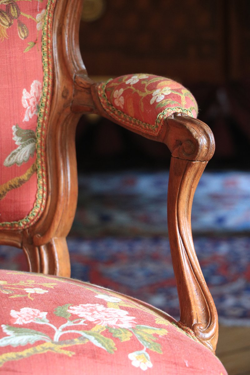 Fauteuil à coiffer d'époque Louis XV, estampillé Pierre Bara.-photo-3