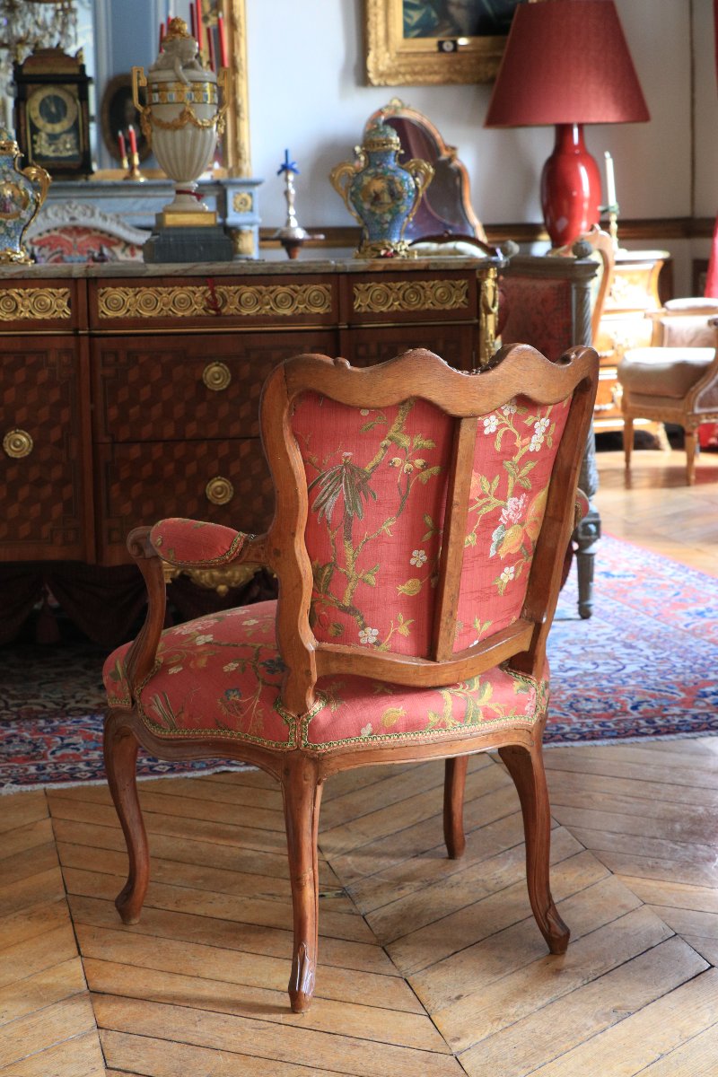 Fauteuil à coiffer d'époque Louis XV, estampillé Pierre Bara.-photo-6