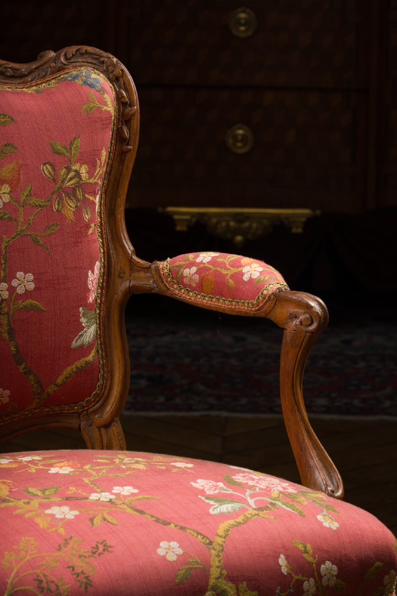 Louis XV-era Hairdressing Chair, Stamped -photo-1