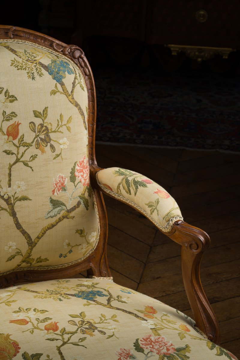 Set Of Four Queen-style Armchairs, Stamped "tilliard"-photo-1