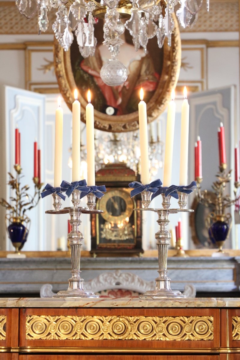 Paire de chandeliers d'époque Louis XVI