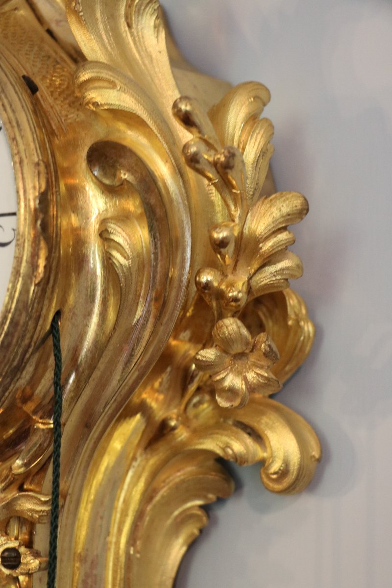 Cartel d’époque Louis XV en bronze doré, signé Saint Germain.-photo-1