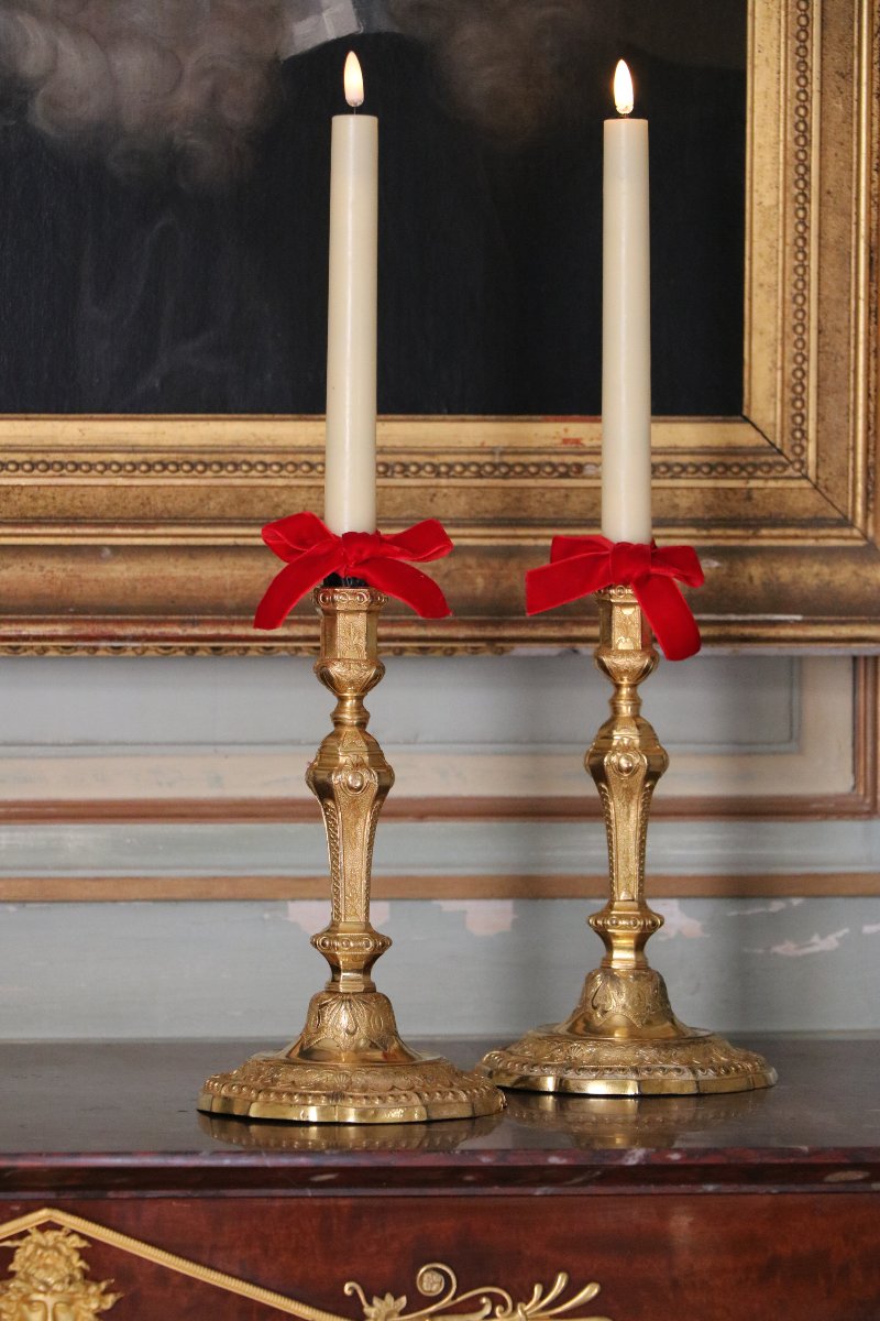 Paire de bougeoirs en bronze doré d'époque Louis XIV-photo-3