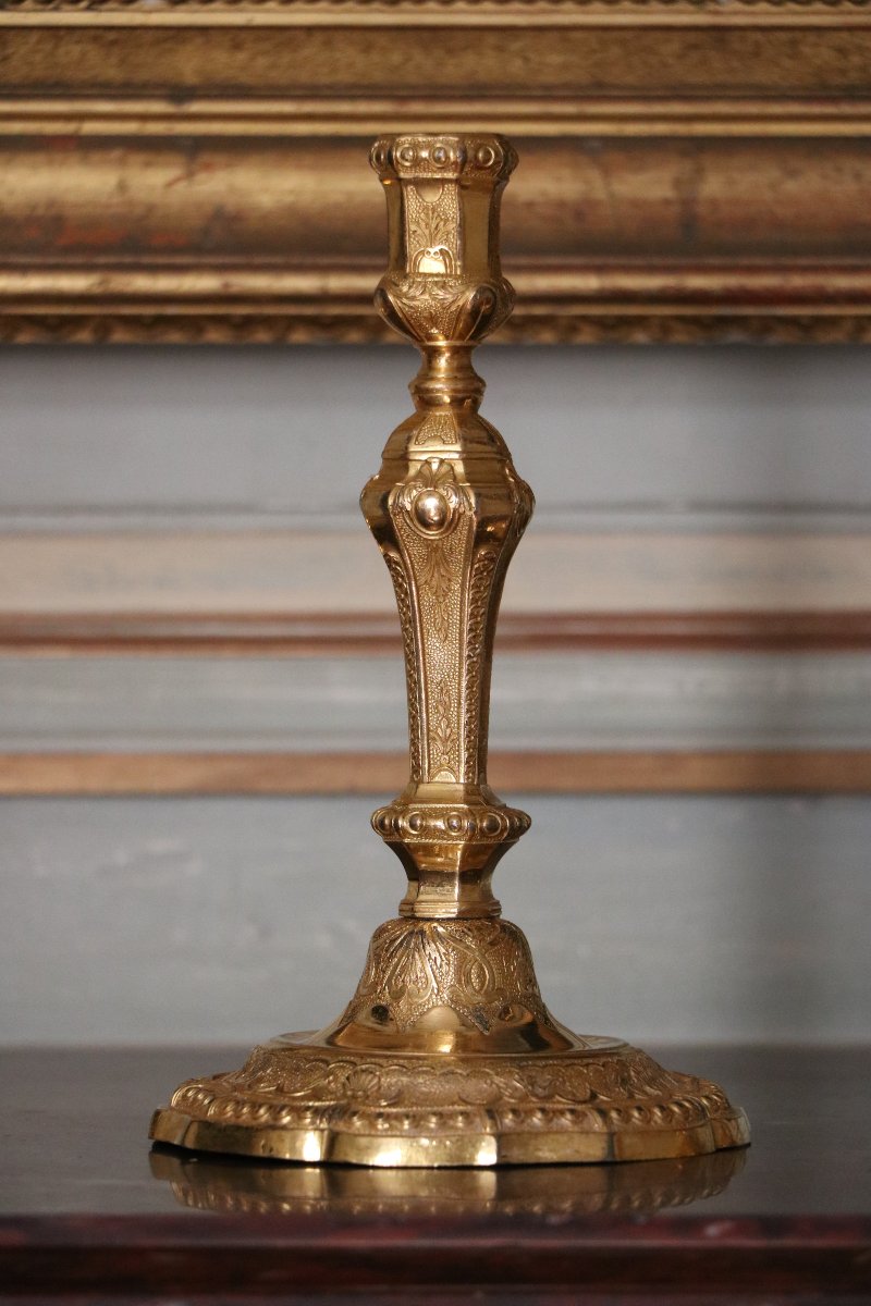 Paire de bougeoirs en bronze doré d'époque Louis XIV-photo-4