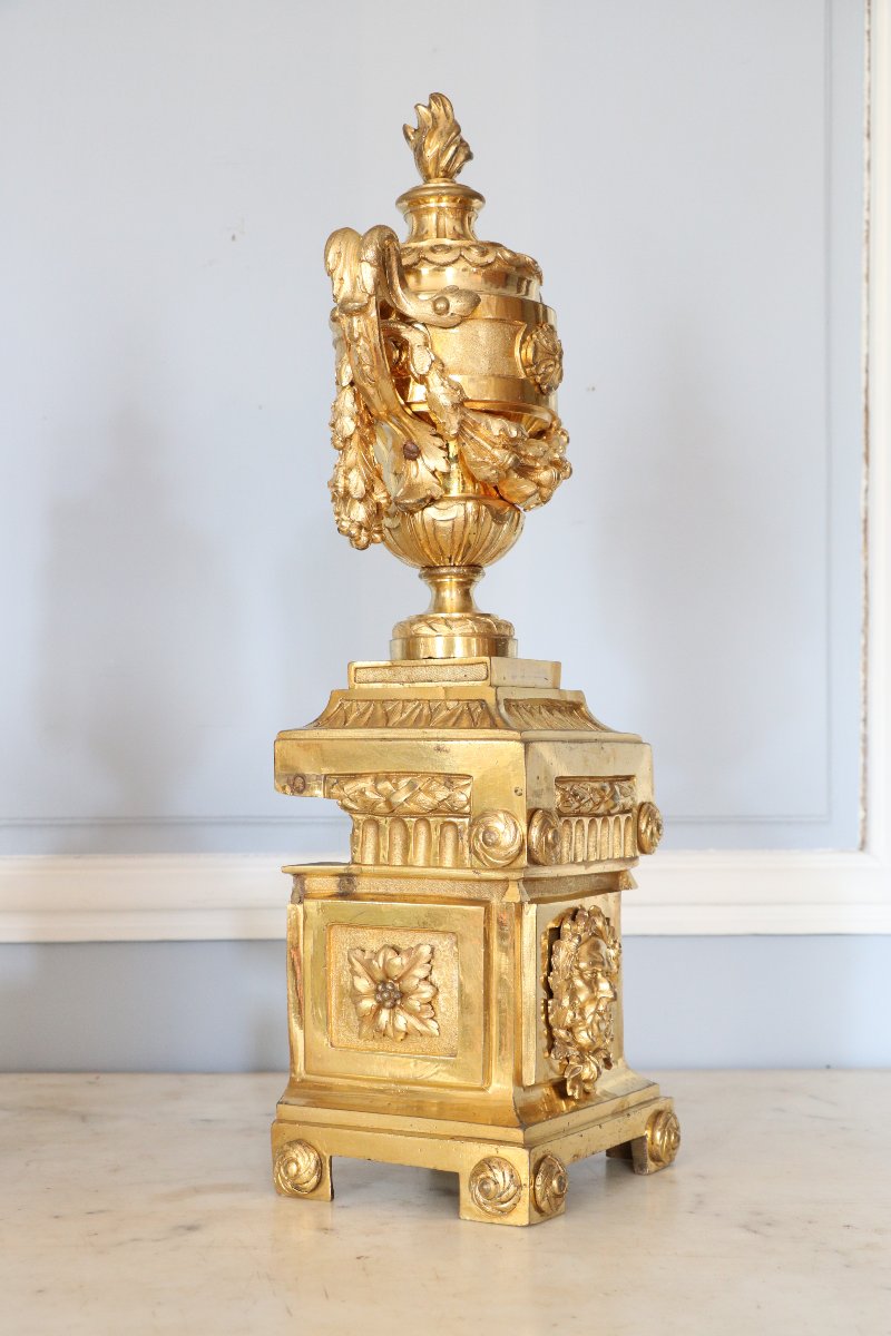 	Paire de chenets en bronze ciselé et doré	-photo-7