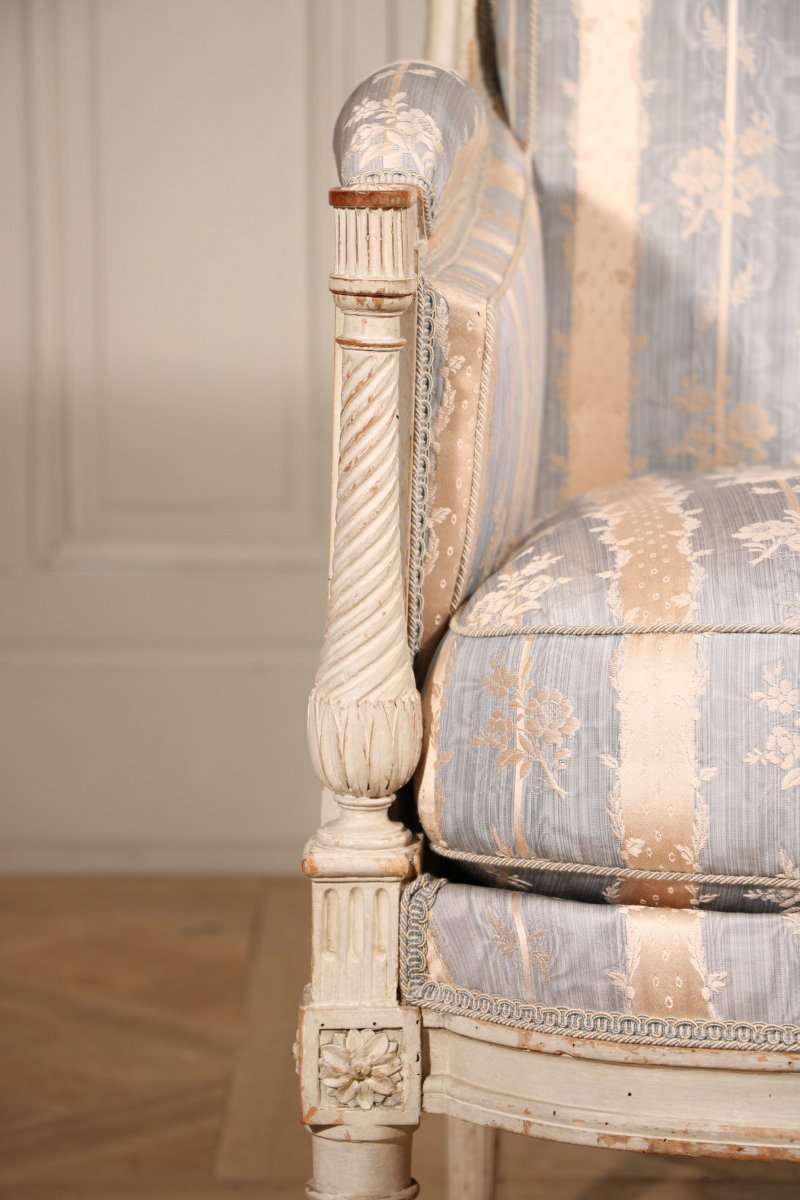 Pair Of White Lacquered Bergeres Stamped By Jean Baptiste Lelarge-photo-1