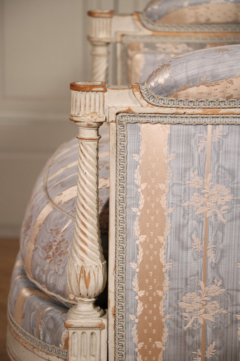 Pair Of White Lacquered Bergeres Stamped By Jean Baptiste Lelarge-photo-4