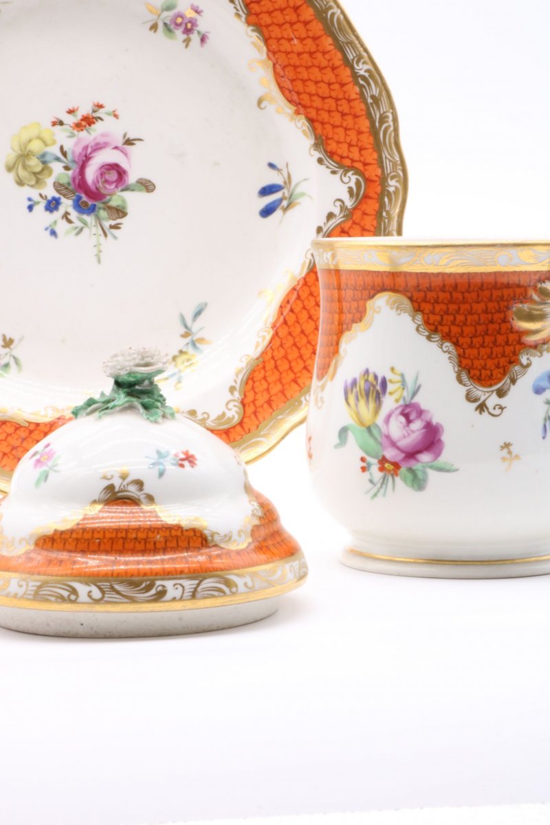 Pot Couvert Et Son Présentoir En Porcelaine De Vienne Appelé « cherbetlik »-photo-6