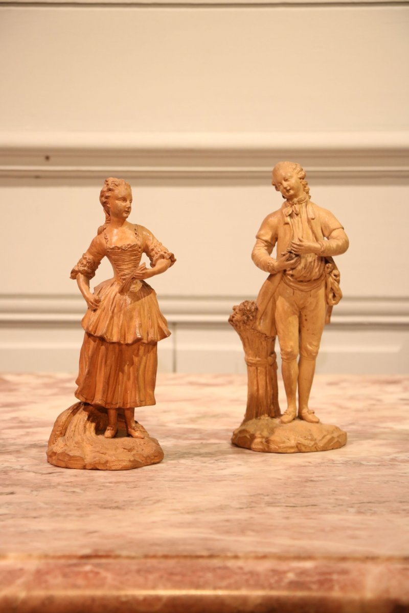 Pair Of Terracotta Representing A Man And A Woman