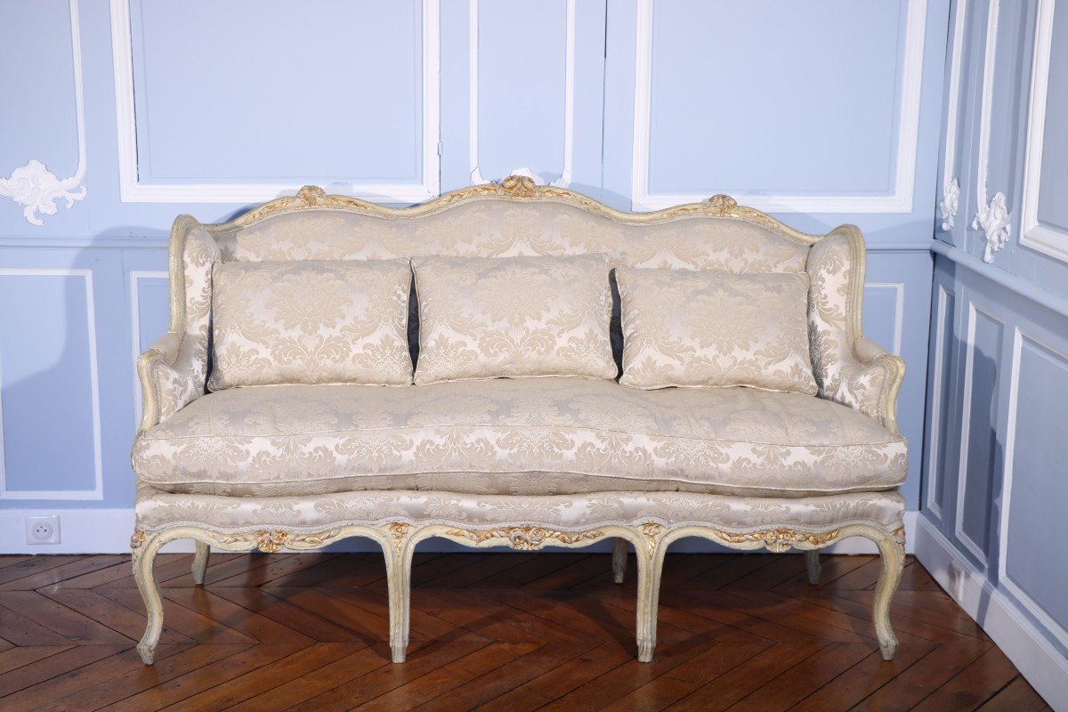 Lacquered And Gilded Ear Sofa