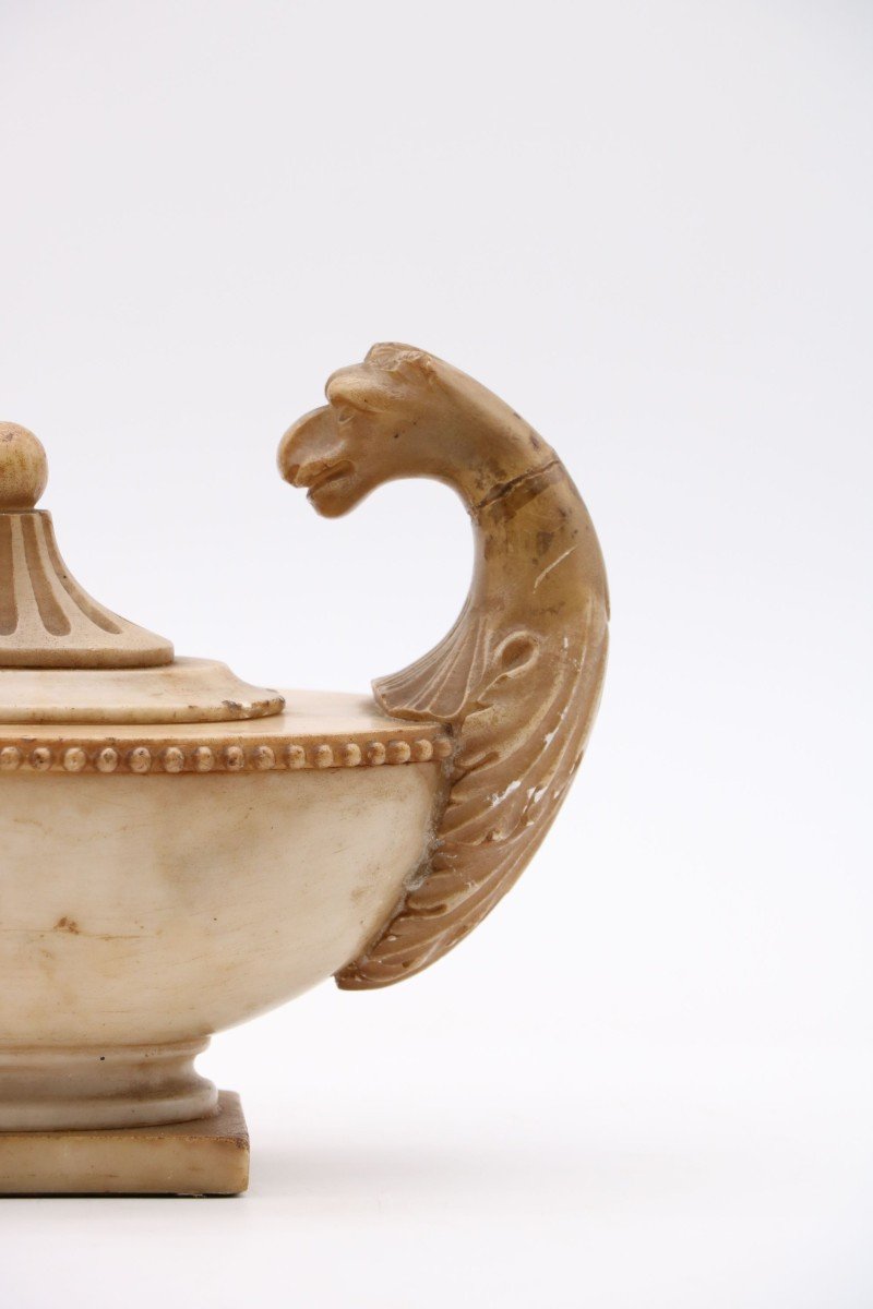 Alabaster Oil Lamp-photo-3