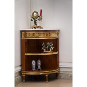 Paire d’encoignures estampillées G.Dester provenant du château de Dampierre