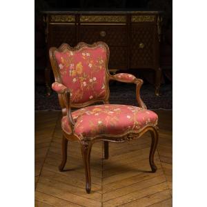 Louis XV-era Hairdressing Chair, Stamped