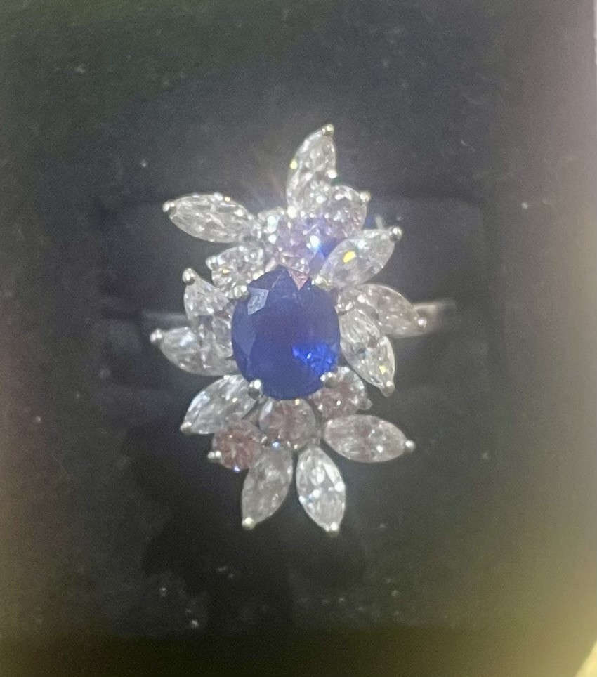 White Gold Sapphire And Diamond Ring -photo-6