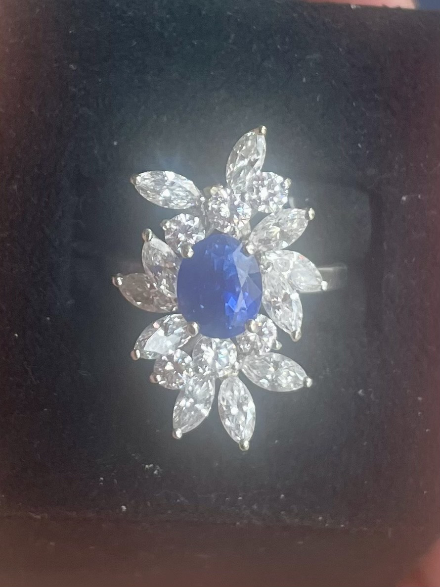 White Gold Sapphire And Diamond Ring -photo-7