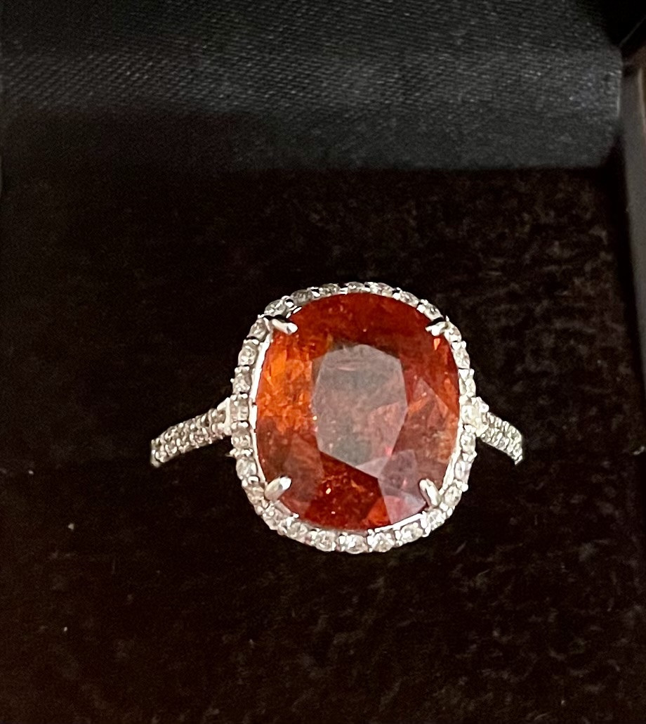 White Gold Diamond Garnet Mandarin Ring-photo-7