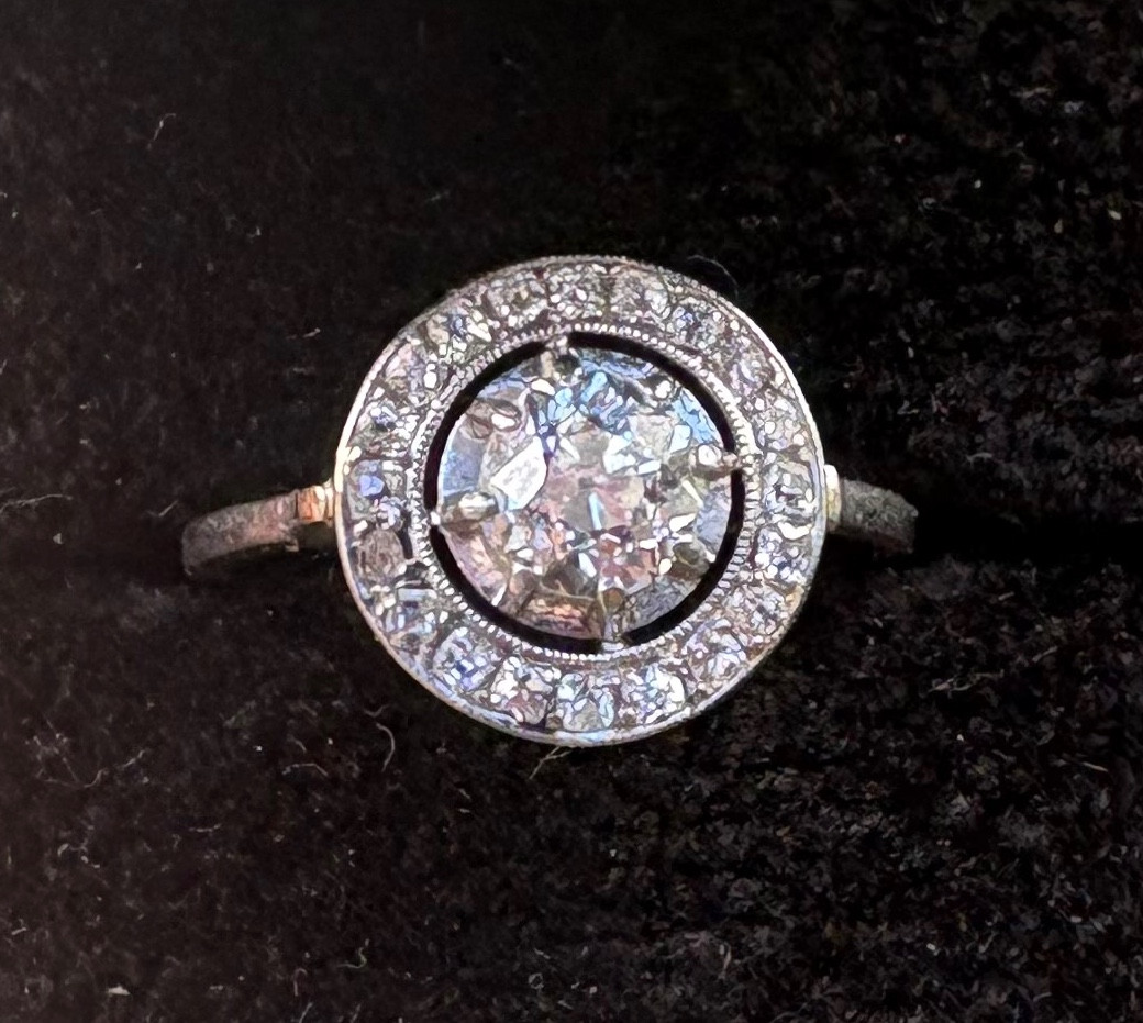 Bague or diamants taille ancienne 