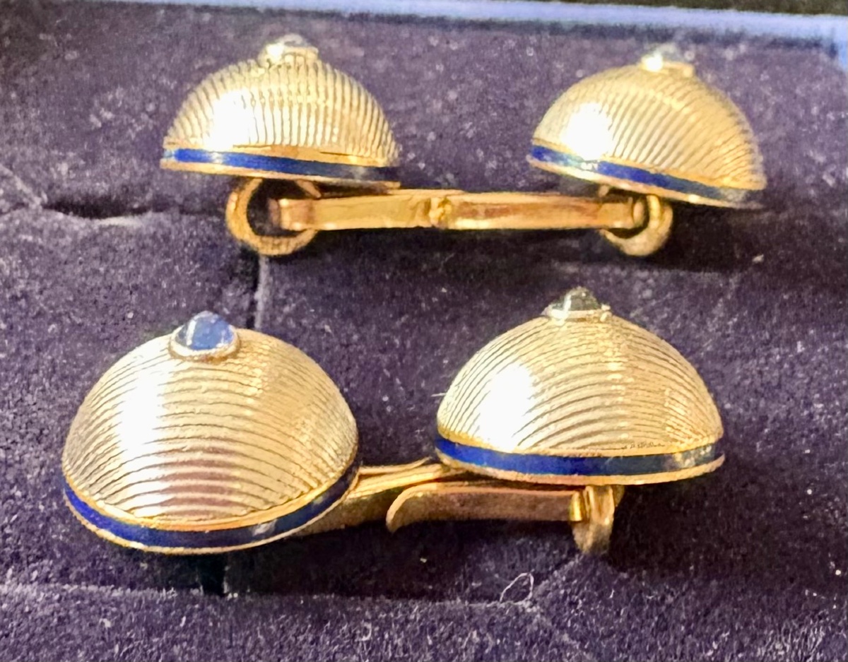 White Gold And Yellow Gold Cufflinks With Sapphires And Enamel 