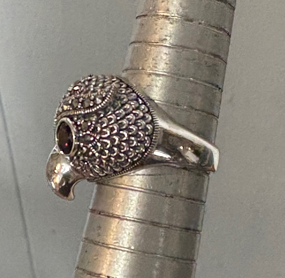 Bague argent  hibou sertie de grenats et marcassites -photo-8