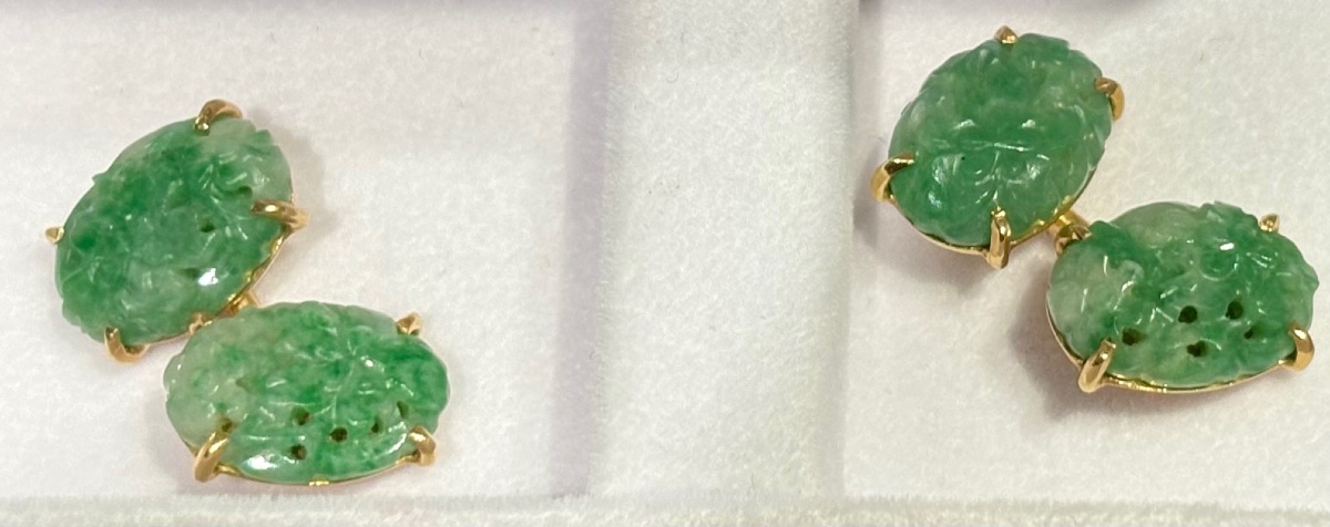 Boutons de manchettes or et jade