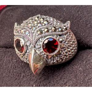 Bague argent hibou sertie de grenats et marcassites