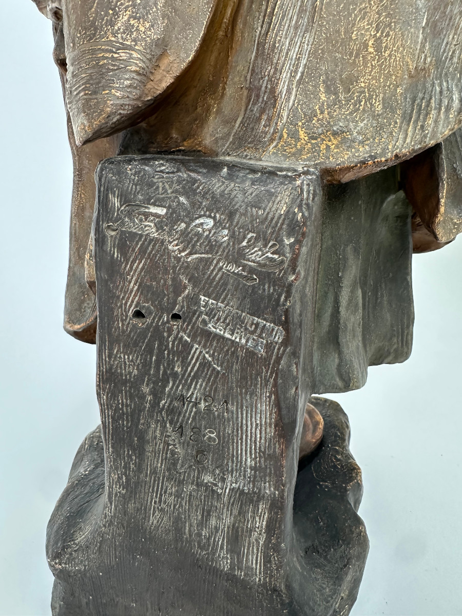 Statue By Friedrich Goldscheider (1845-1897) The Palace Guard-photo-2