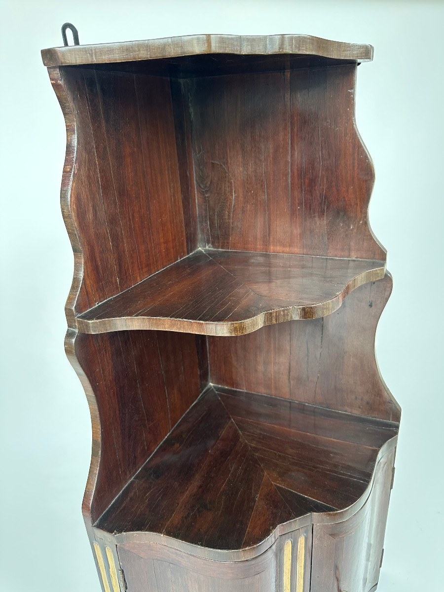 18th-century Corner Hanging Shelf-photo-6
