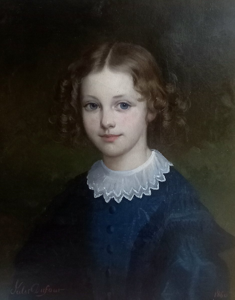 Jules Dufour, 1860. Garçon à collerette et costume bleu. 