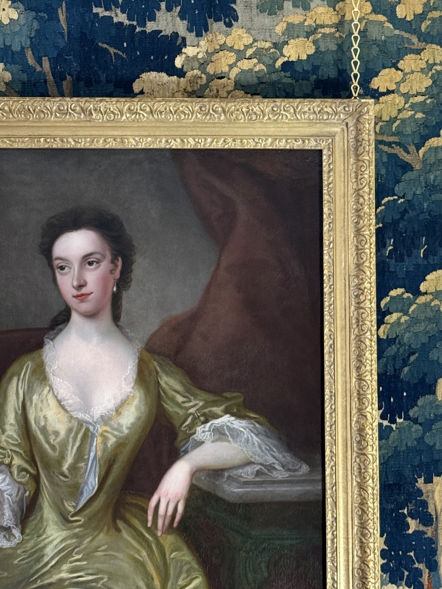 Thomas Bardwell (1704 - 1767) - Portrait Of A Lady In A Yellow Silk Dress-photo-3