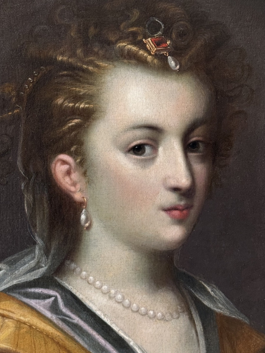 16th Century Italian Renassance School - Portrait Of A Noblewoman-photo-3