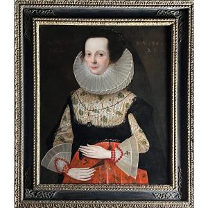 English School Of The 17th Century - Portrait Of A Woman Date From 1624