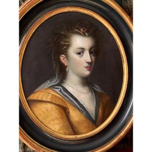 16th Century Italian School - Portrait Of A Noblewoman