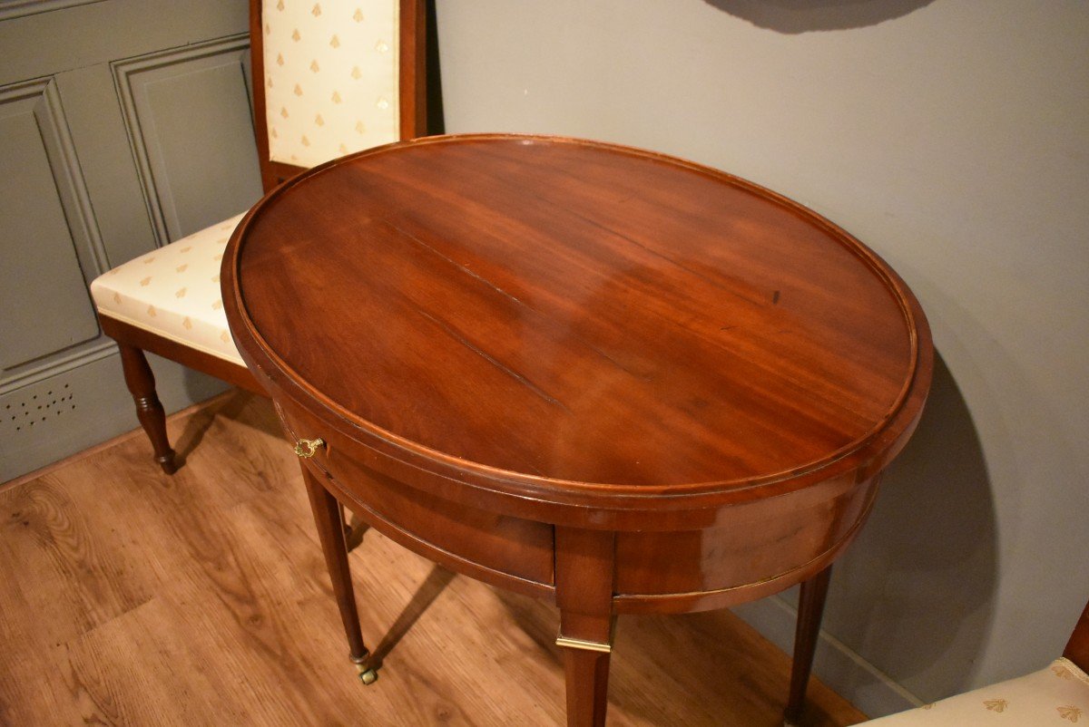 Oval Table With Several Functions-photo-4